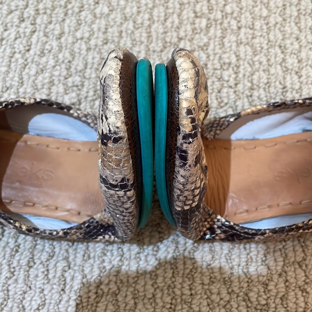 Sand Snake Tieks With Carrying Pouch - image 6